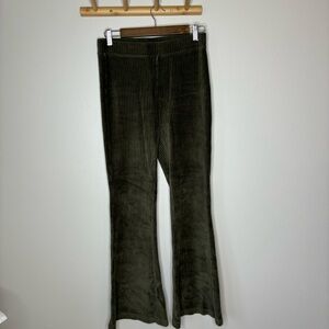 Aerie Green Velour Flare Leggings medium short